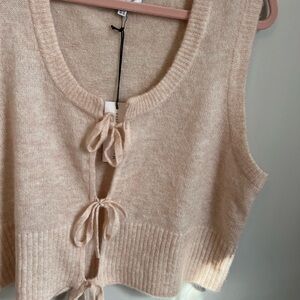 Sleeveless Tie-Front Knit Top in Light Blush